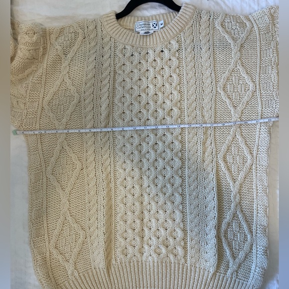 CLANSMAN COLLECTION- Aran fisherman sweater, size medium - Picture 4 of 5